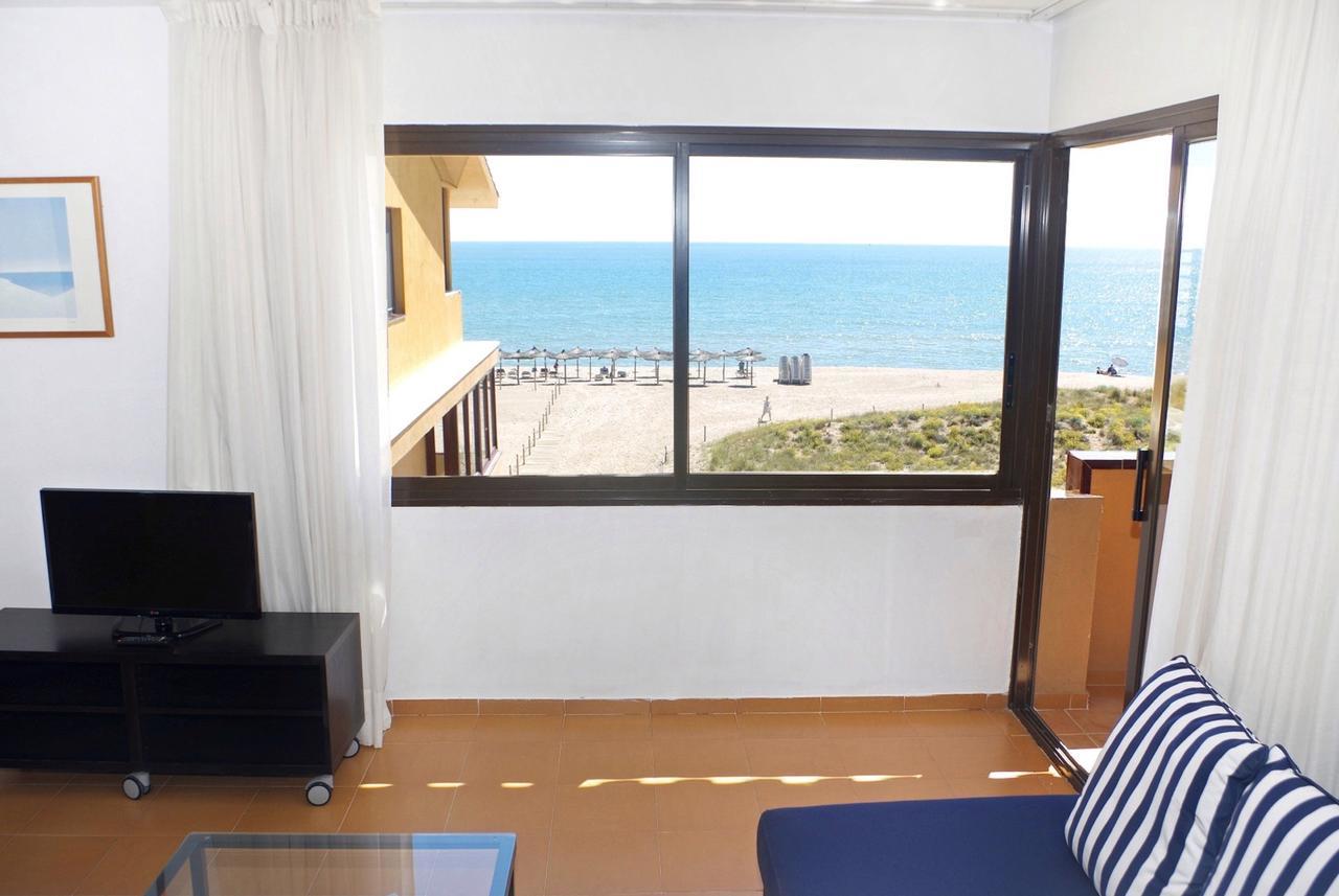 Apartaments Beach & Golf Resort パルス エクステリア 写真