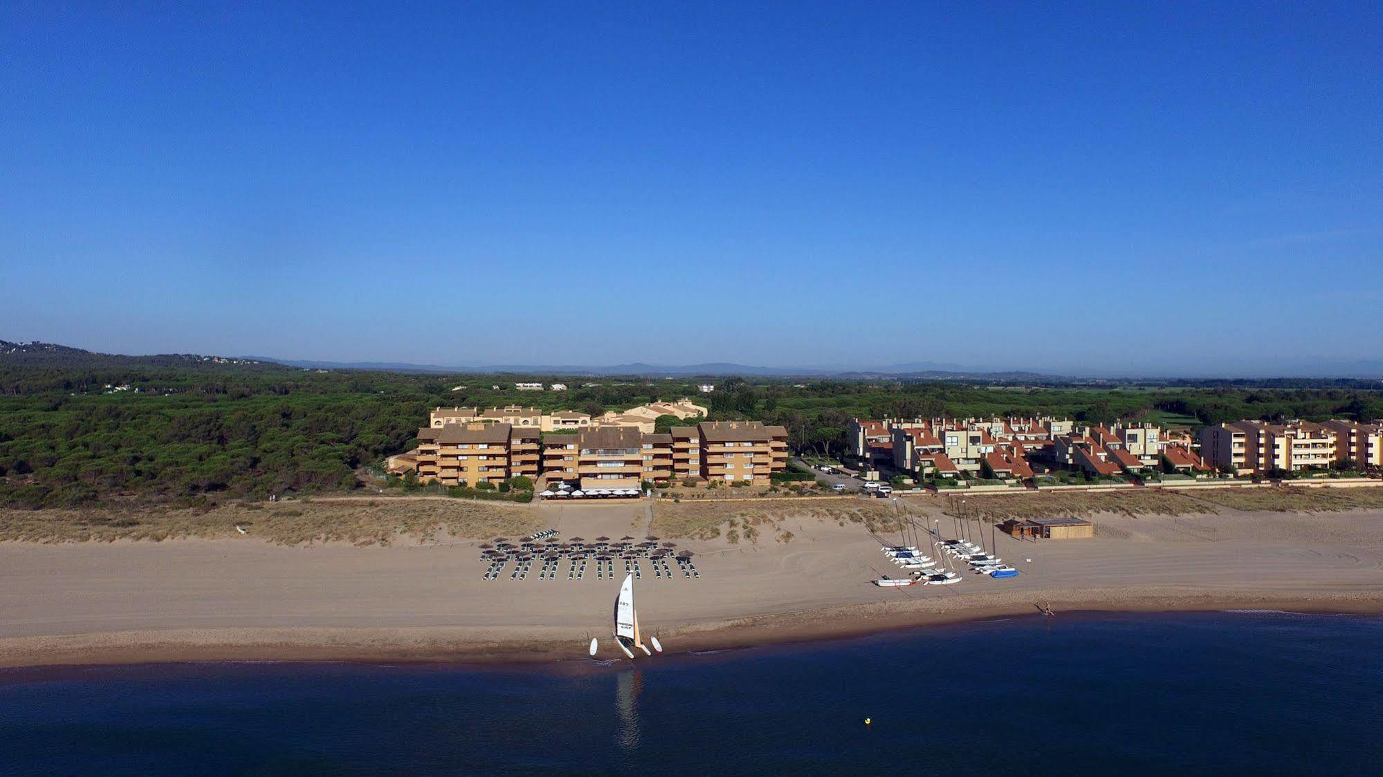 Apartaments Beach & Golf Resort パルス エクステリア 写真